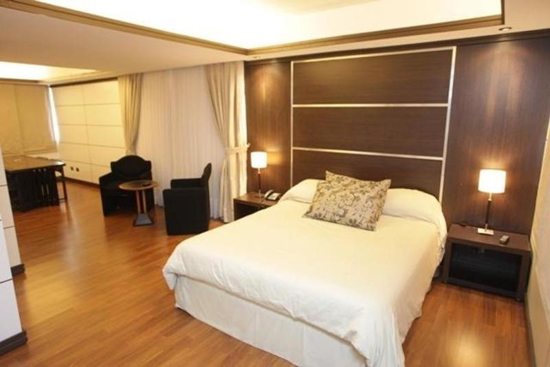 Asuncion Internacional Downtown Hotel Szoba fotó